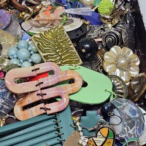 2 Lbs Single Mismatched Earrings Lot For Art & Craft A2